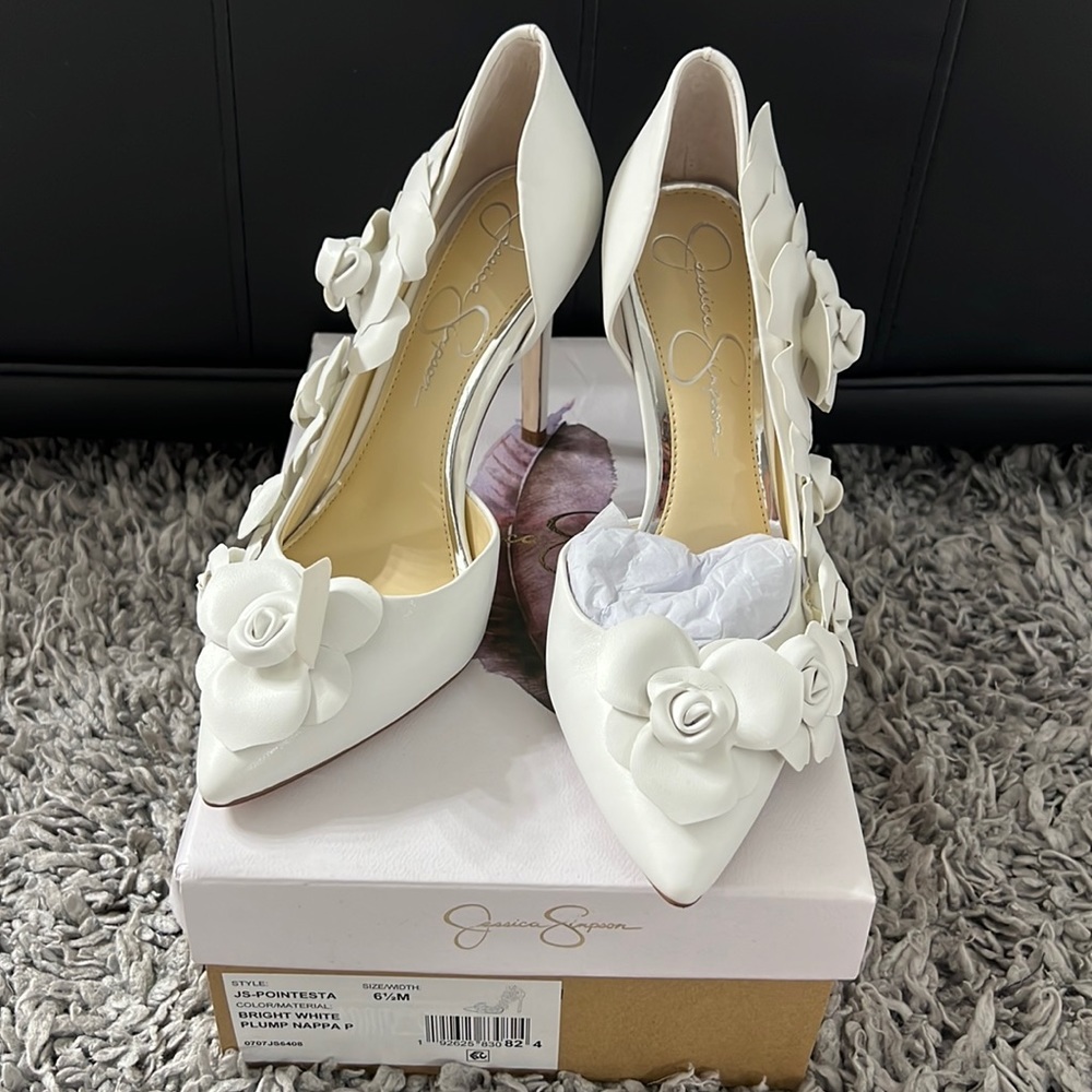 Jessica Simpson heels 6.5